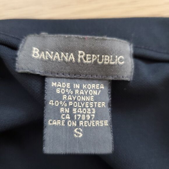 Vintage 90's Banana Republic Black Midi Skirt - Picture 6 of 6